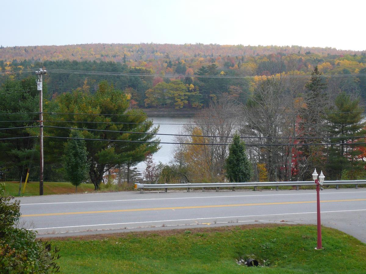 Spring Fountain Motel Bucksport Esterno foto