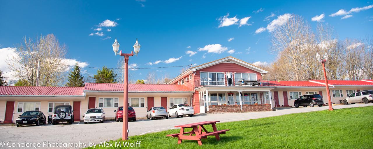 Spring Fountain Motel Bucksport Esterno foto